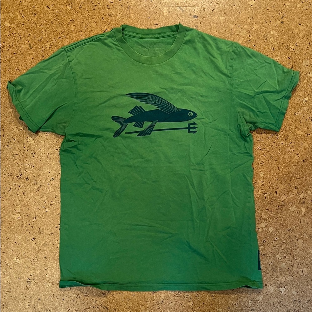 Patagonia Surf Vintage T-shirt | Size L | Slim Fit | Organic Cotton